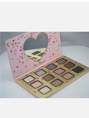 Too Faced Neutral & Pink Eyeshadow Palette